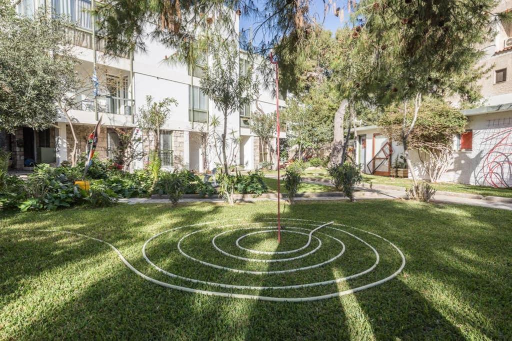 Sunny Apartment With 2 Bedrooms And Garden Glyfáda Extérieur photo
